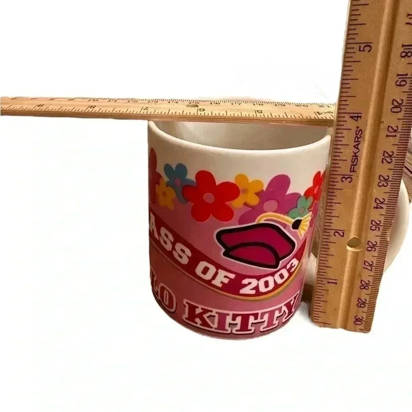 Hello Kitty 2003 Sanrio Graduation Class of 2003 Vintage 10oz Tea Coffee Mug - Picture 6 of 7